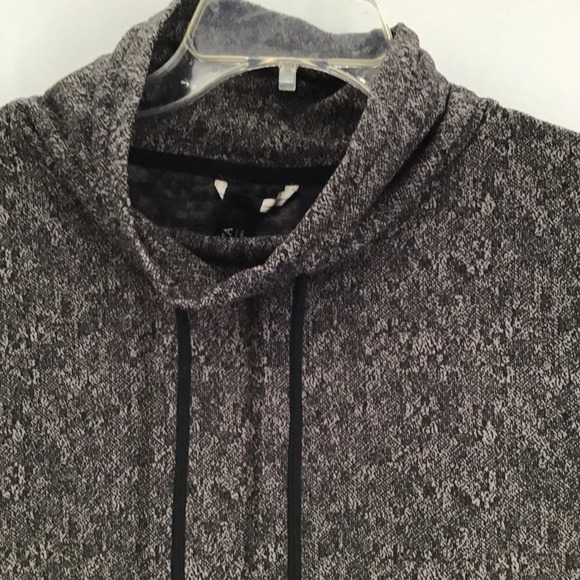 Mondetta Women’s Pullover Fleece Cowl Neck Crop Sweatshirt NWT Size Small - Picture 3 of 8